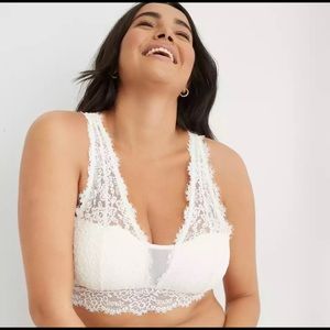 Aerie Eyelash Lace Padded Plunge Bralette